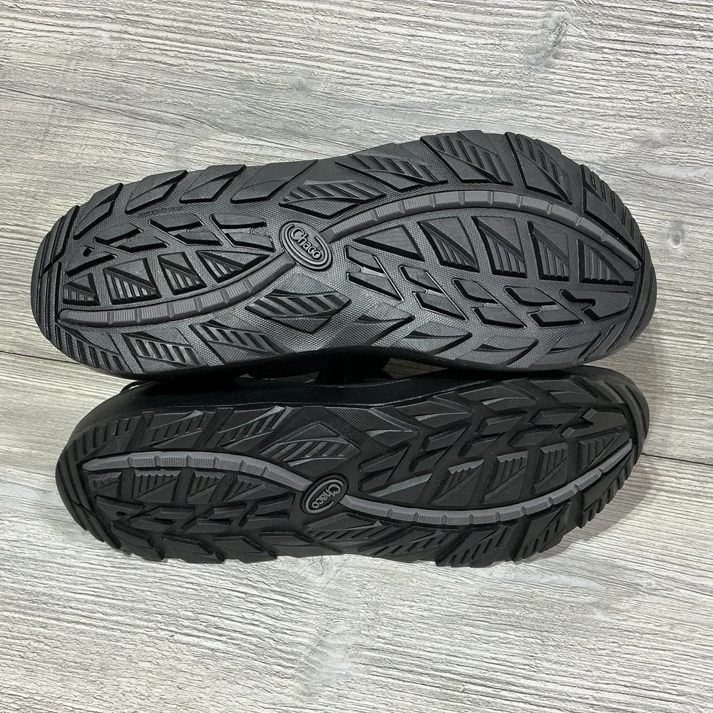 NEW NWOB Chaco Z/2 Mens Adjustable Strap Classic Sandals Black J106765 Size 13